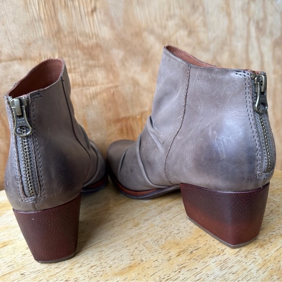 Kork-Ease Kissel Gray Slouch Square Toe Ankle Bootie Back Zip Leather Heel - Picture 4 of 13